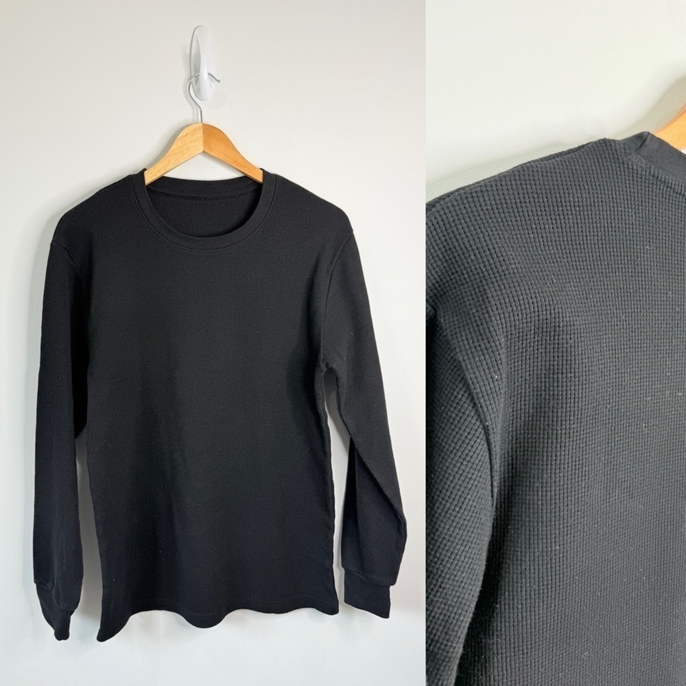 Men’s Black Waffle Textured Warm Casual Sweater
